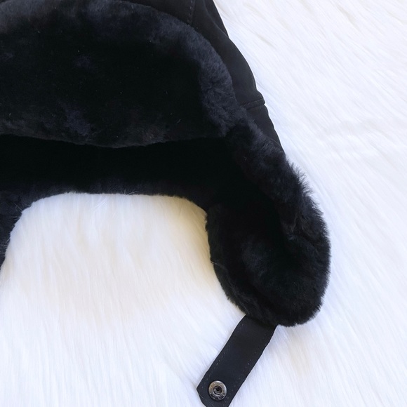 UGG Women’s Sheepskin Trapper Hat In Black - Picture 4 of 8